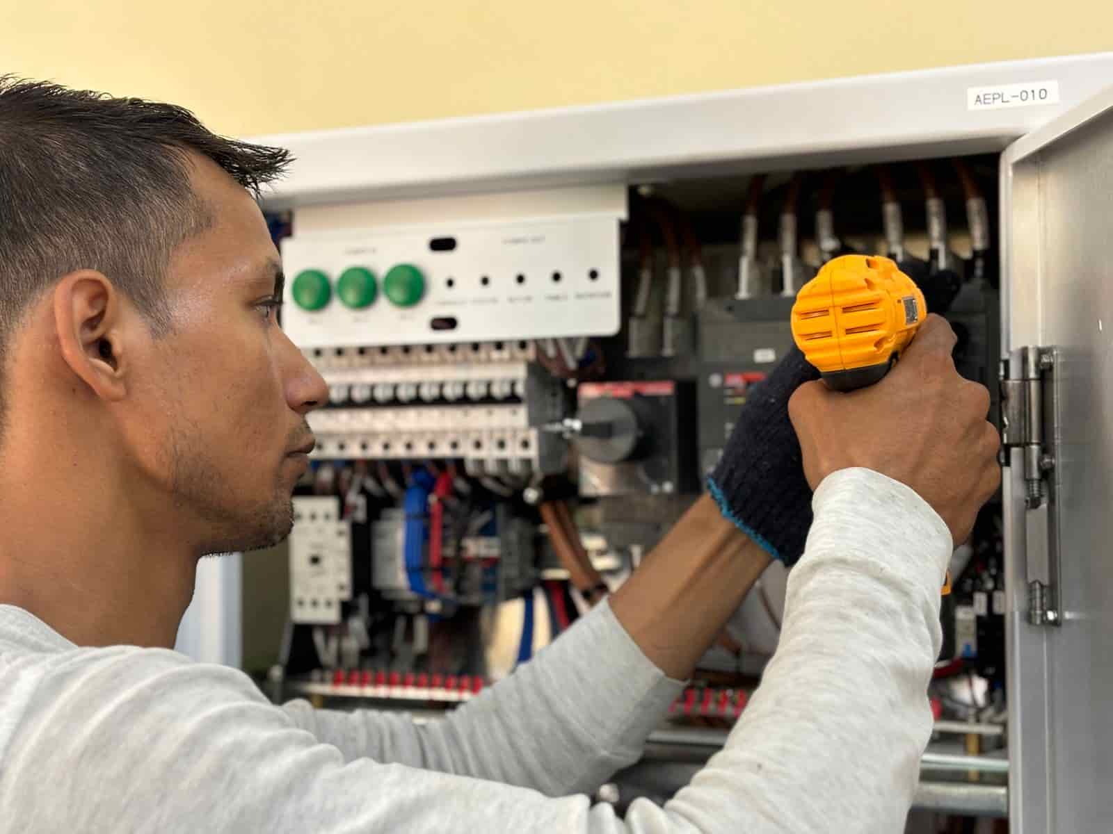 marketing for electricians in Charlotte, North Carolina